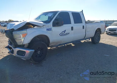 2015 Ford F-250 Xl из США, поврежденный, VIN 1FT7W2B63FEC40553